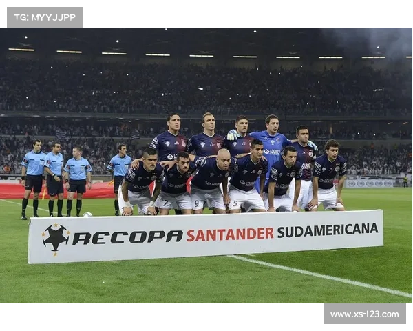 尼科威廉斯与其他顶级左边锋的能力对比与发展潜力分析