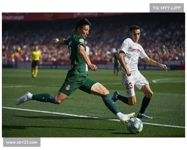 快攻节奏与反击风暴的深度解析:战术演变与球队应对策略 快攻节奏与反击风暴的深度解析:战术演变与球队应对策略